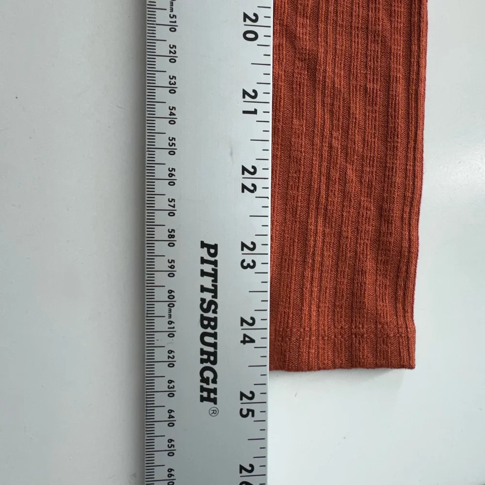 Womens Y2K Crop Top Small Orange Ribbed Fitted Minimalist Festival Cardigan NWT
